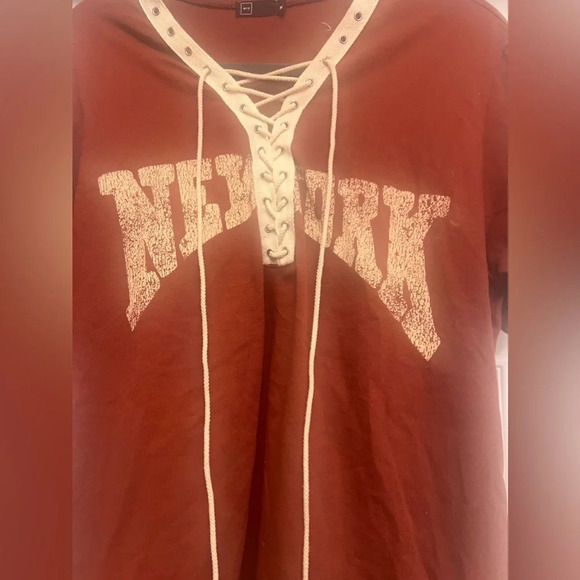 M C New York Lace Up Oversized T Shirt Red Size M - Picture 2 of 4